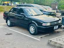 Nissan FB13 Doctor Sunny 1993 Car
