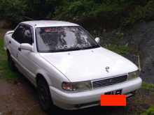 Nissan FB13 Doctor Sunny 1992 Car