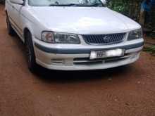 Nissan FB15 2000 Car