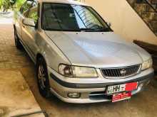 Nissan FB15 2000 Car