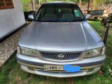 Nissan FB15 2000 Car