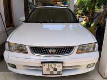 Nissan FB15 2000 Car