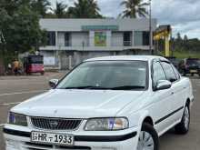 Nissan FB15 2000 Car