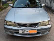 Nissan FB15 2000 Car