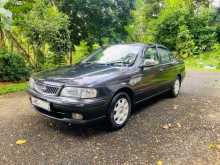 Nissan FB15 2000 Car