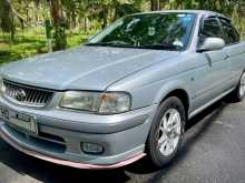 Nissan FB15 2000 Car