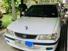 Nissan FB15 2000 Car