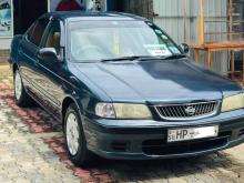 Nissan FB15 2000 Car