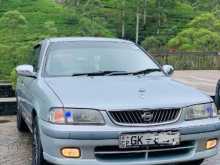 Nissan FB15 2000 Car