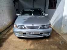 Nissan FB15 2000 Car