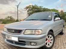 Nissan FB15 2000 Car
