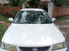 Nissan FB15 Ex Saloon 2000 Car