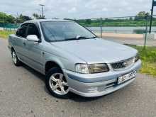 Nissan FB15 EX Saloon 1999 Car