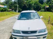 Nissan FB15 Ex Saloon 2000 Car