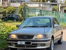 Nissan FB15 EX Saloon 2001 Car