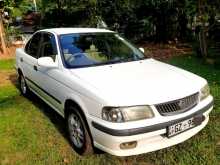 Nissan FB15 Ex Saloon 2000 Car