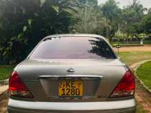 Nissan FG 10 Sylphy 2003 Car