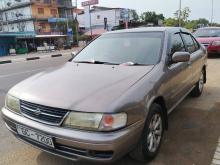 Nissan Fit 14 2000 Car