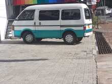 Nissan Nissan 1995 Van