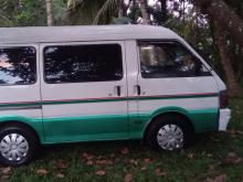 Mazda Bongo 1995 Van
