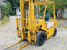 https://riyasewana.com/uploads/nissan-forklift-2-59112022622.jpg