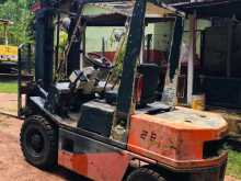 Nissan Forklift 2017 Heavy-Duty