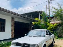 Nissan Trad Sunny HB12 1987 Car