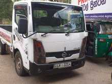 Nissan Nissan 2008 Lorry