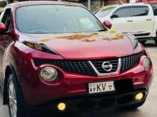 Nissan Juke 2012 SUV