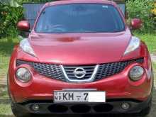 Nissan Juke 2010 SUV