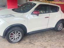 Nissan Juke 2010 SUV
