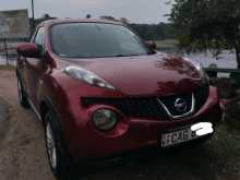 Nissan JUKE 2010 SUV