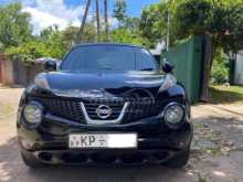 Nissan Juke 2010 SUV