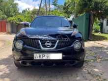 Nissan JUKE 2010 SUV