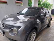 Nissan Juke 2012 SUV