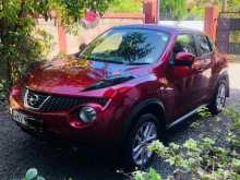 Nissan Juke 2012 SUV