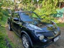 Nissan Juke 2010 SUV