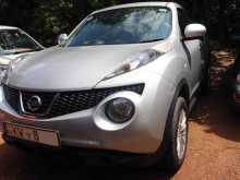 Nissan JUKE 2012 SUV