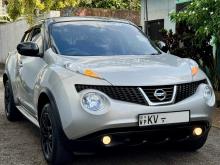Nissan Juke 2012 SUV
