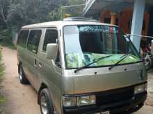 Nissan Caravan 1995 Van