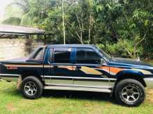 Mitsubishi L200 2000 Pickup