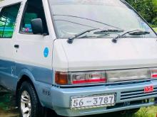 Nissan Largo 1991 Van
