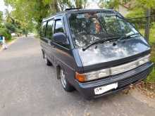 Nissan Largo 1988 Van