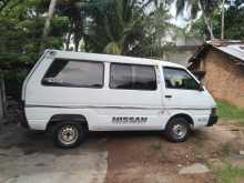 Nissan Lago 1991 Van