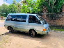 Nissan Largo 1991 Van