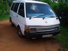 Nissan Largo 1991 Van