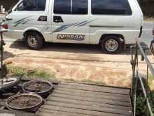 Nissan Largo 1988 Van