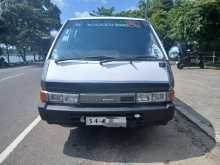 Nissan LARGO 1989 Van