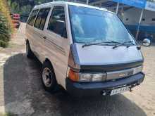 Nissan Largo 1989 Van