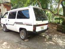 https://riyasewana.com/uploads/nissan-largo-13822474243.jpg